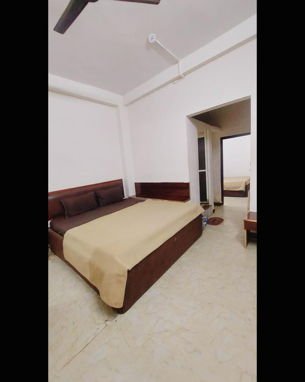 Hotel Prakash Palace Ujjain Exterior photo
